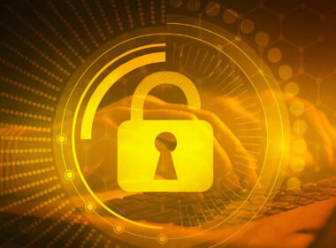 Cybersecurity: lucchetto dorato cybersicurezza normative digitali protezione dati