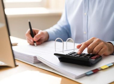 Riscattare i periodi senza lavoro con calcoli previdenziali